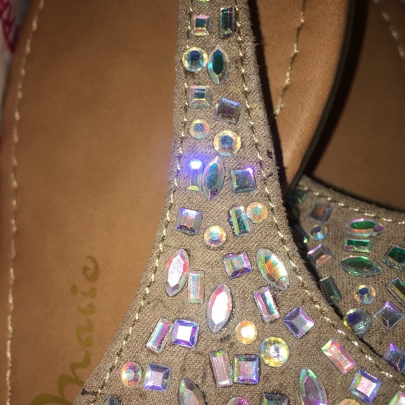 Sandals - Picture 2 of 2